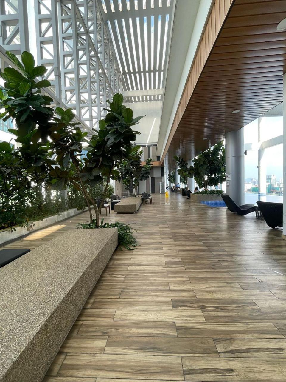 The Luxe Klcc By
